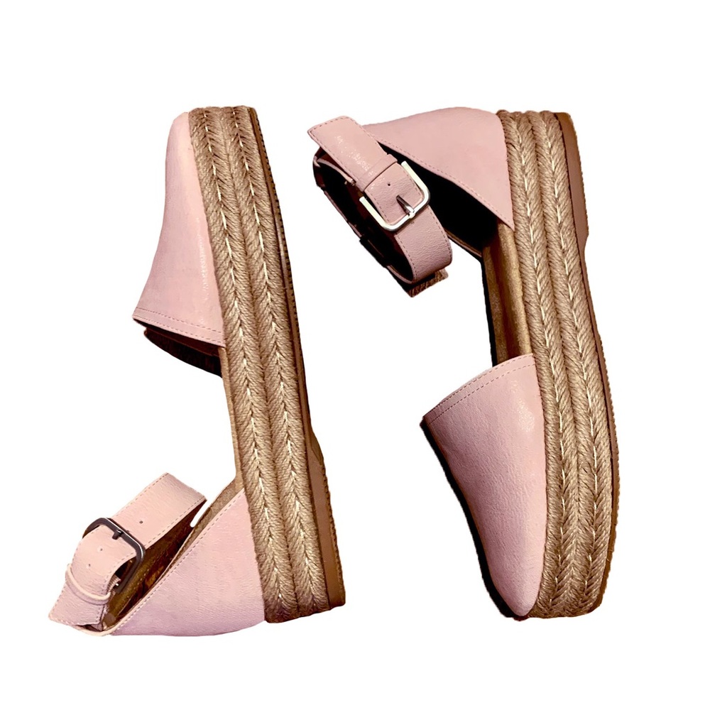 Naturalizer closed toed platform espadrilles